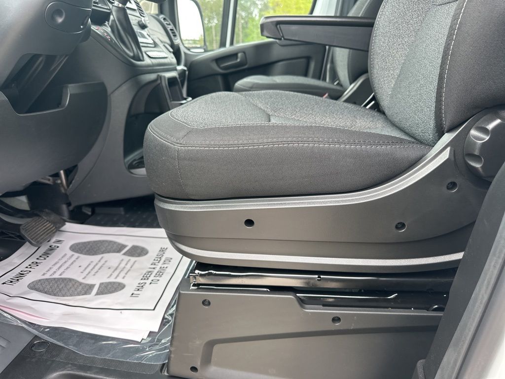 2023 Bright White Clearcoat Ram ProMaster Window Van High Roof FWD Van