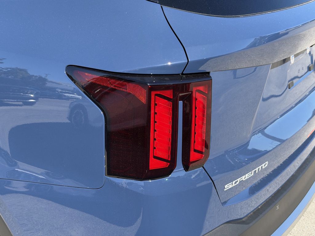 new 2026 Kia Sorento car, priced at $33,246
