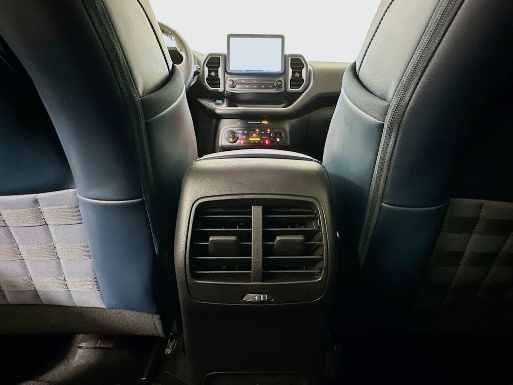 Thumbnail: 2022 Ford Bronco Sport - 26