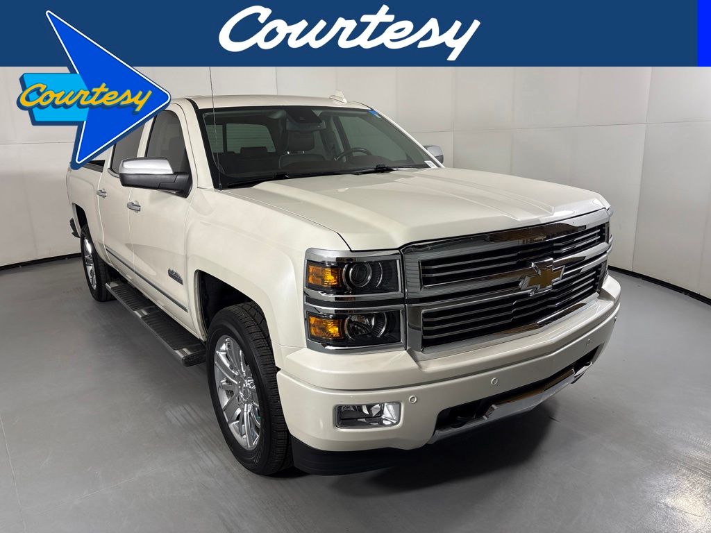 White Diamond Clearcoat 2015 Chevrolet Silverado 1500 High Country Crew Cab 4WD Pickup Truck Four-Wheel Drive 6-Speed Automatic Overdrive