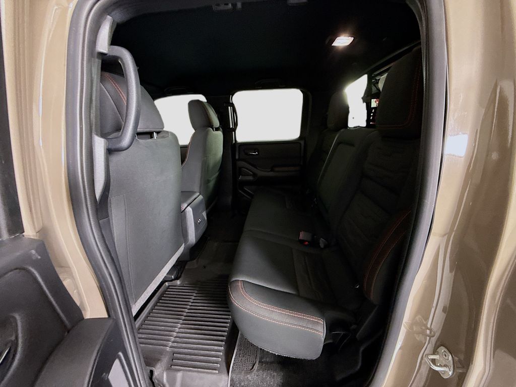 Thumbnail: 2023 Nissan Frontier - 21