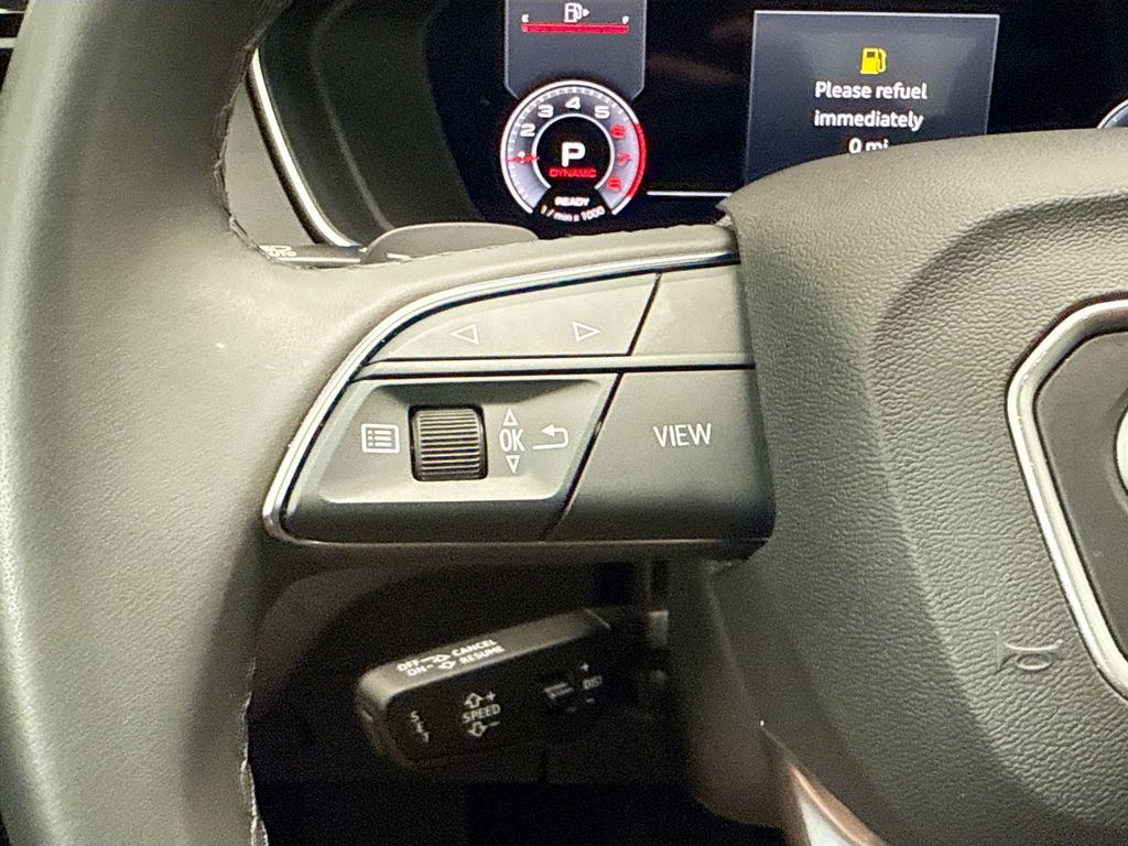 Thumbnail: 2023 Audi Q5 - 11