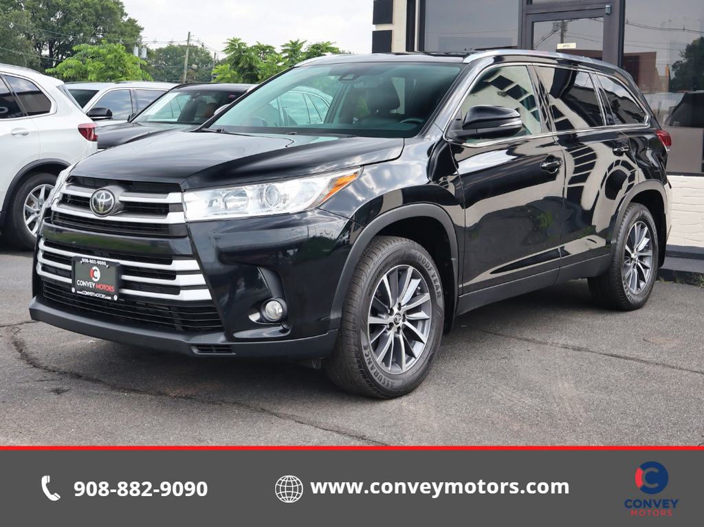 Midnight Black Metallic 2019 Toyota Highlander SUV / Crossover All-Wheel Drive 8-Speed Automatic