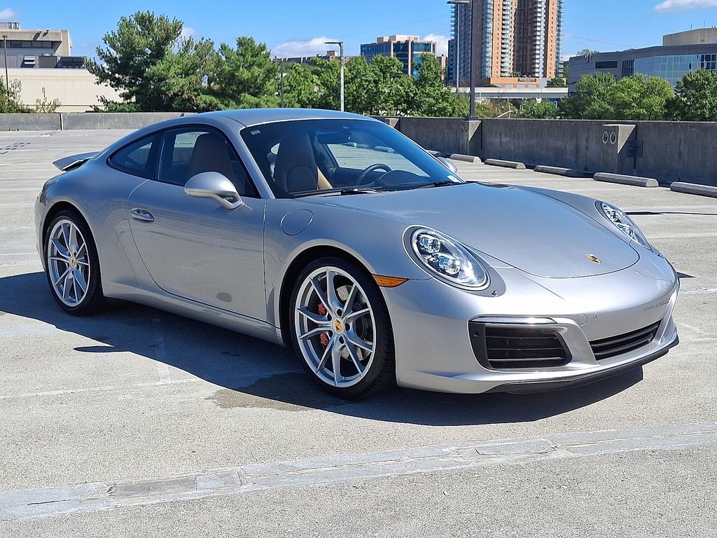 Thumbnail: 2017 Porsche 911 - 7