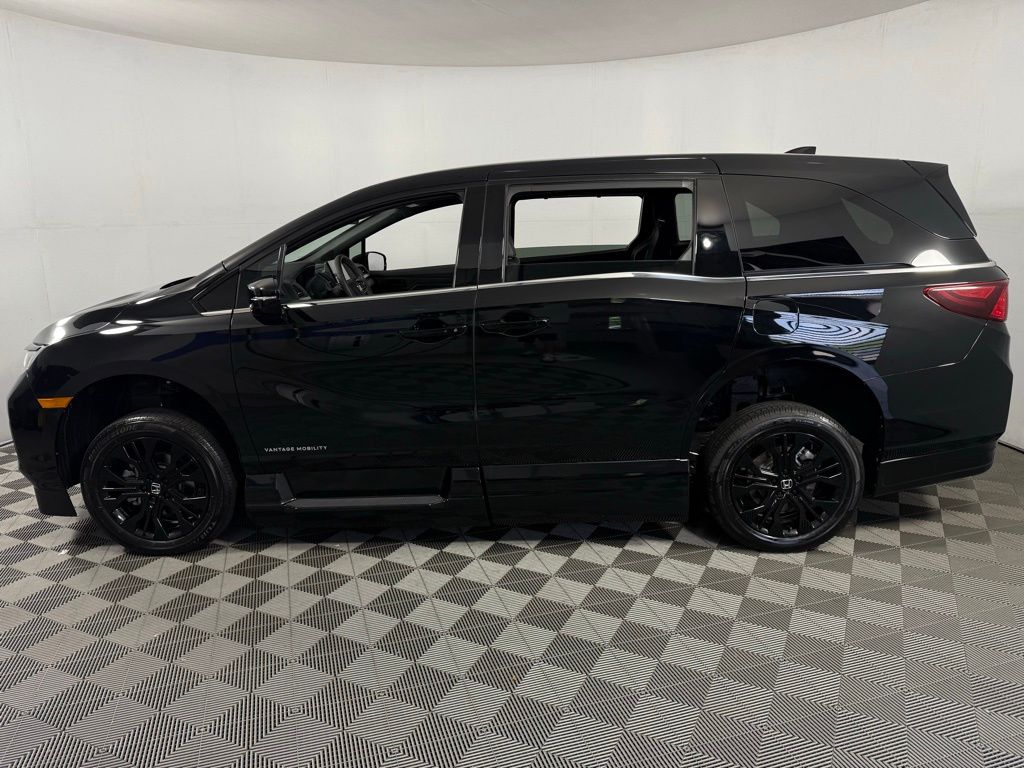 Used Crystal Black Pearl 2025 Honda Odyssey Sport-L MOBILITY VAN