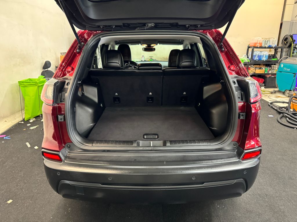 2021 Jeep Cherokee Altitude