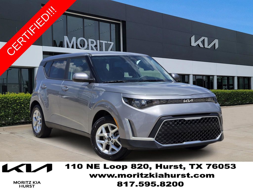 Gray 2025 Kia Soul SUV / Crossover Front-Wheel Drive Continuously Variable Transmission