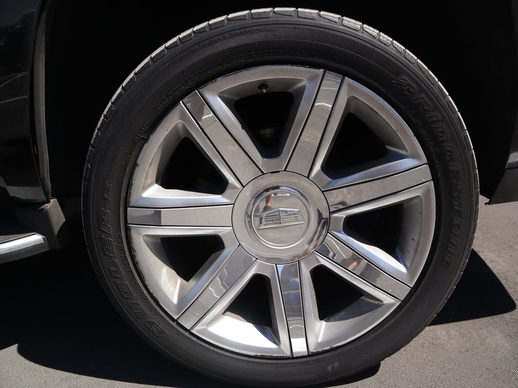 Thumbnail: 2020 Cadillac Escalade - 16