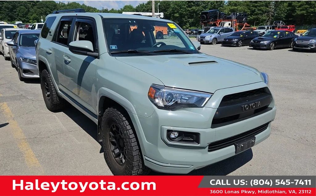  2022 Toyota 4Runner TRD Sport 4WD   