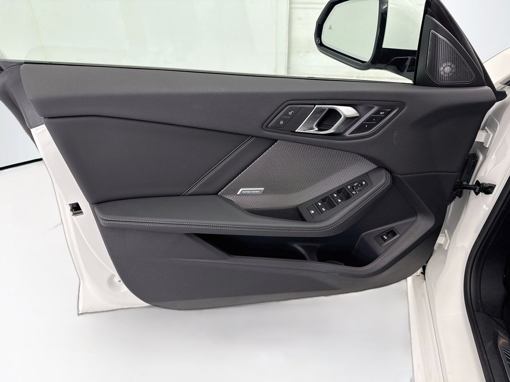 Thumbnail: 2026 BMW 2 Series - 23