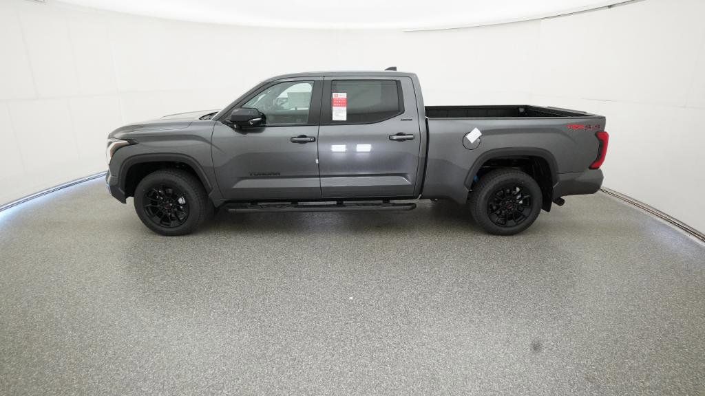 2025 Toyota Tundra Limited 28