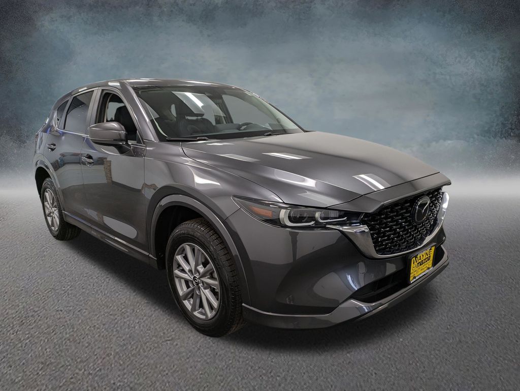 View vehicle photo 3