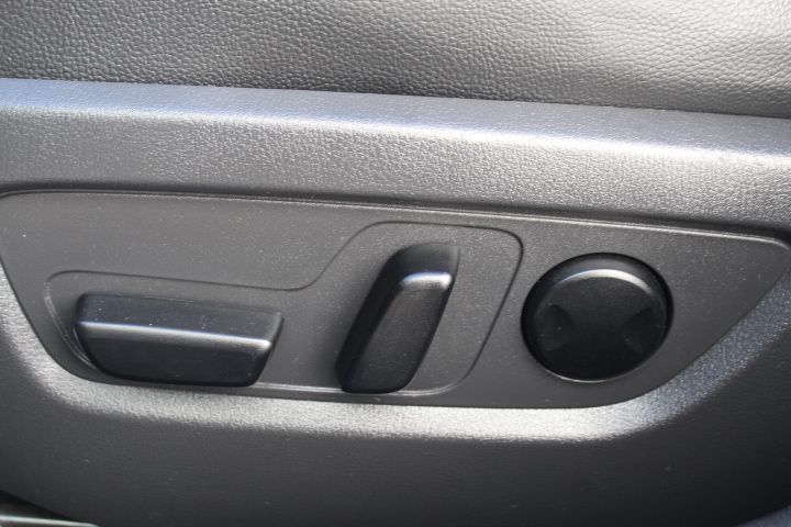 Used Car 2024 Mazda Cx-50  2.5 S Preferred Package For Sale Under $25,000 In Georgetown, Texas