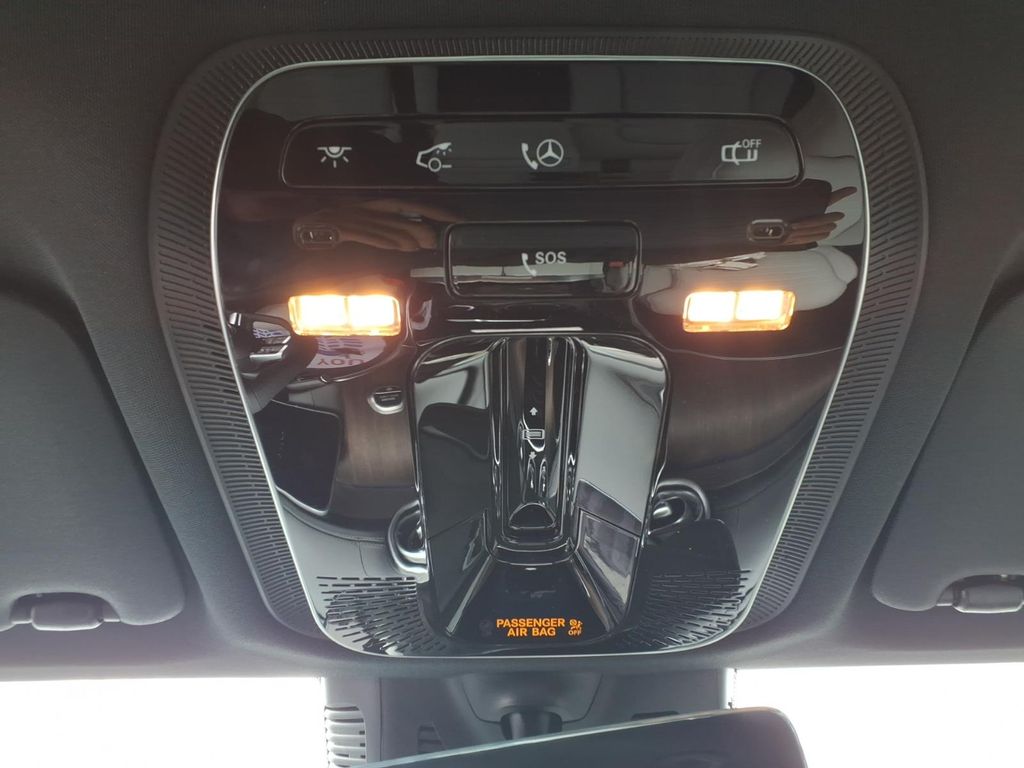 New 2026 Cirrus Silver Metallic Mercedes-Benz GLC 300 image 25