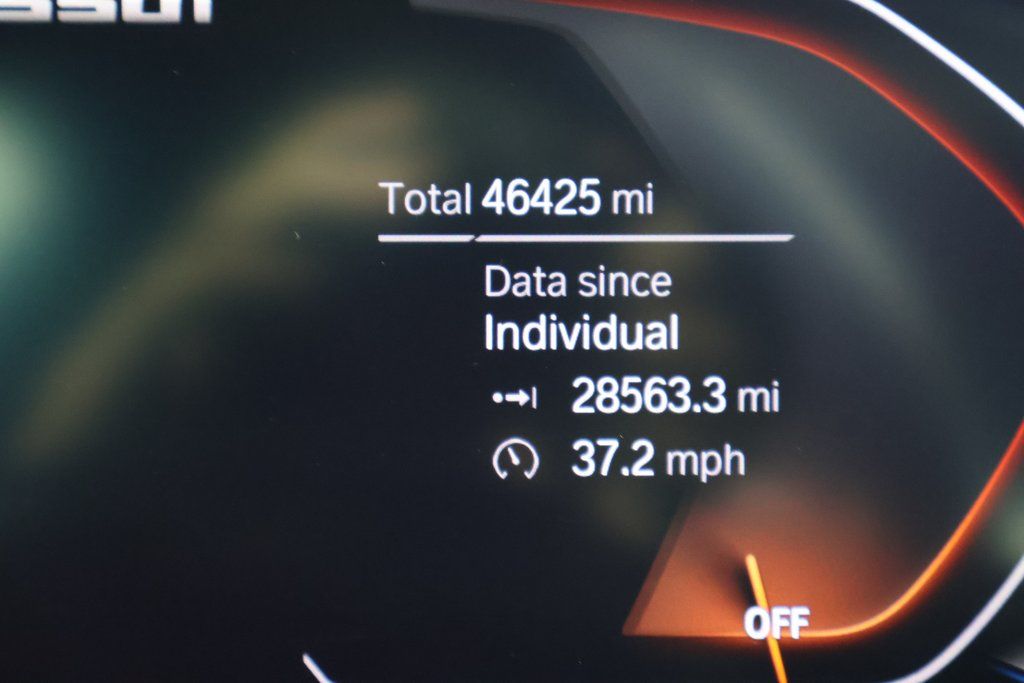 Thumbnail: 2023 BMW 5 Series - 17