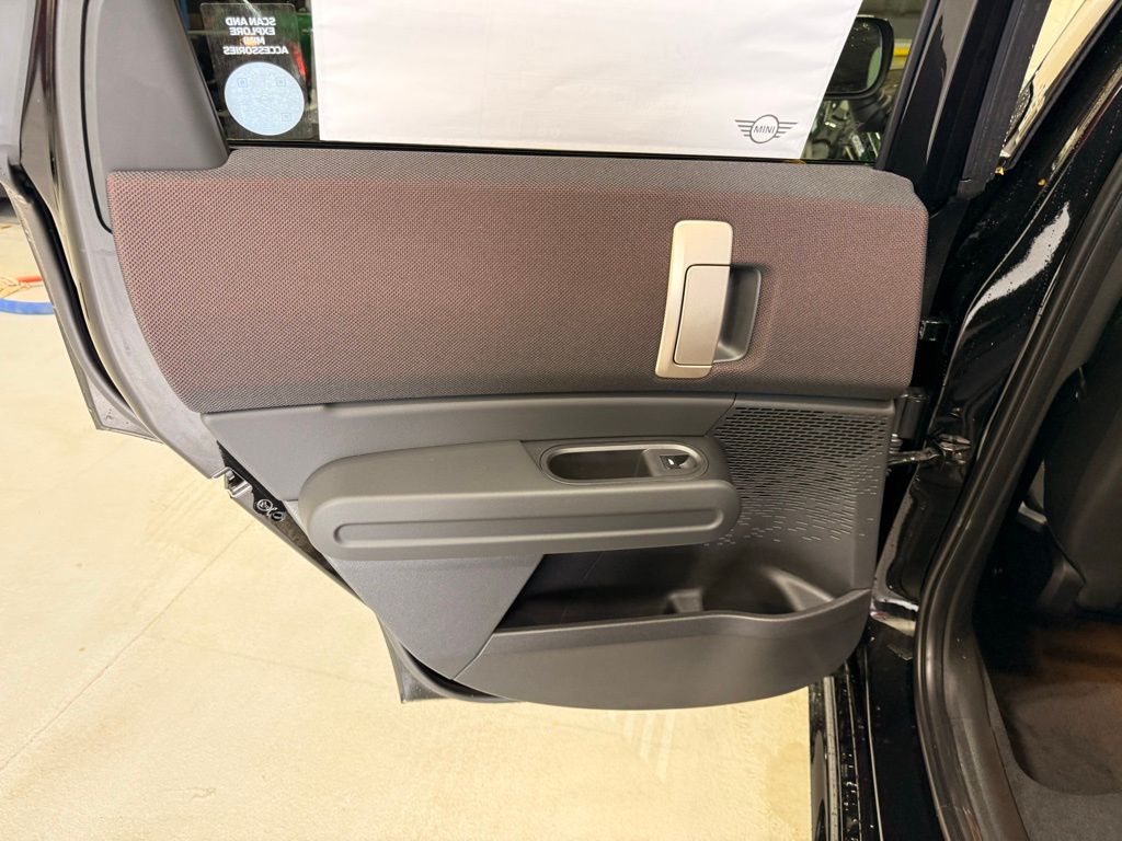 Thumbnail: 2026 MINI Cooper Countryman - 19