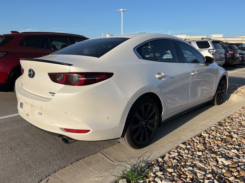 Thumbnail: 2021 Mazda Mazda3 - 3