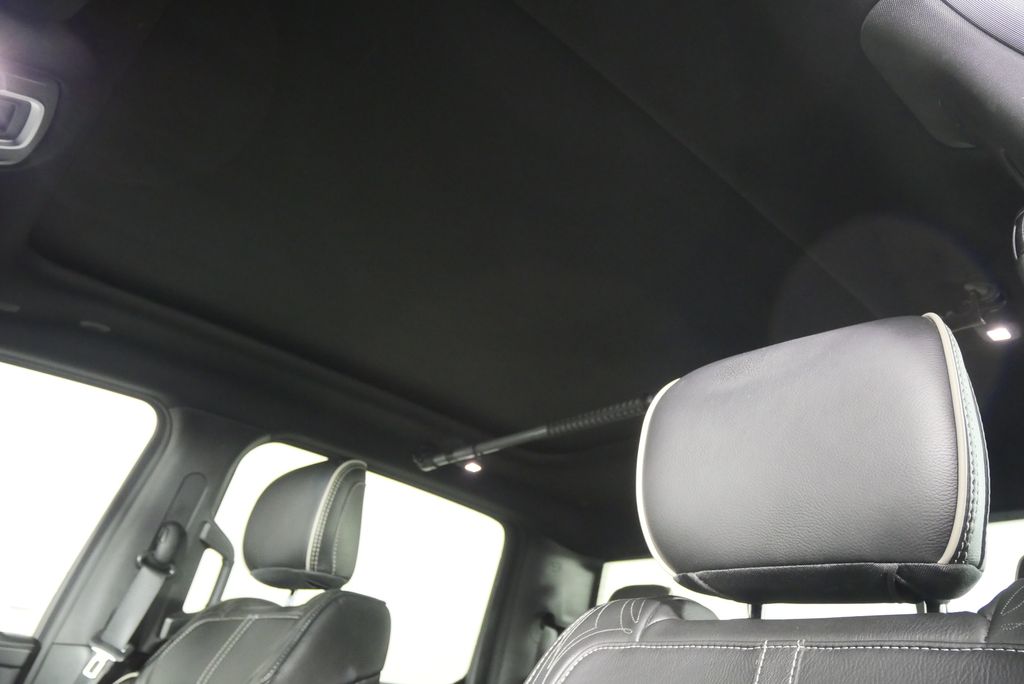 Thumbnail: 2021 RAM 1500 - 15