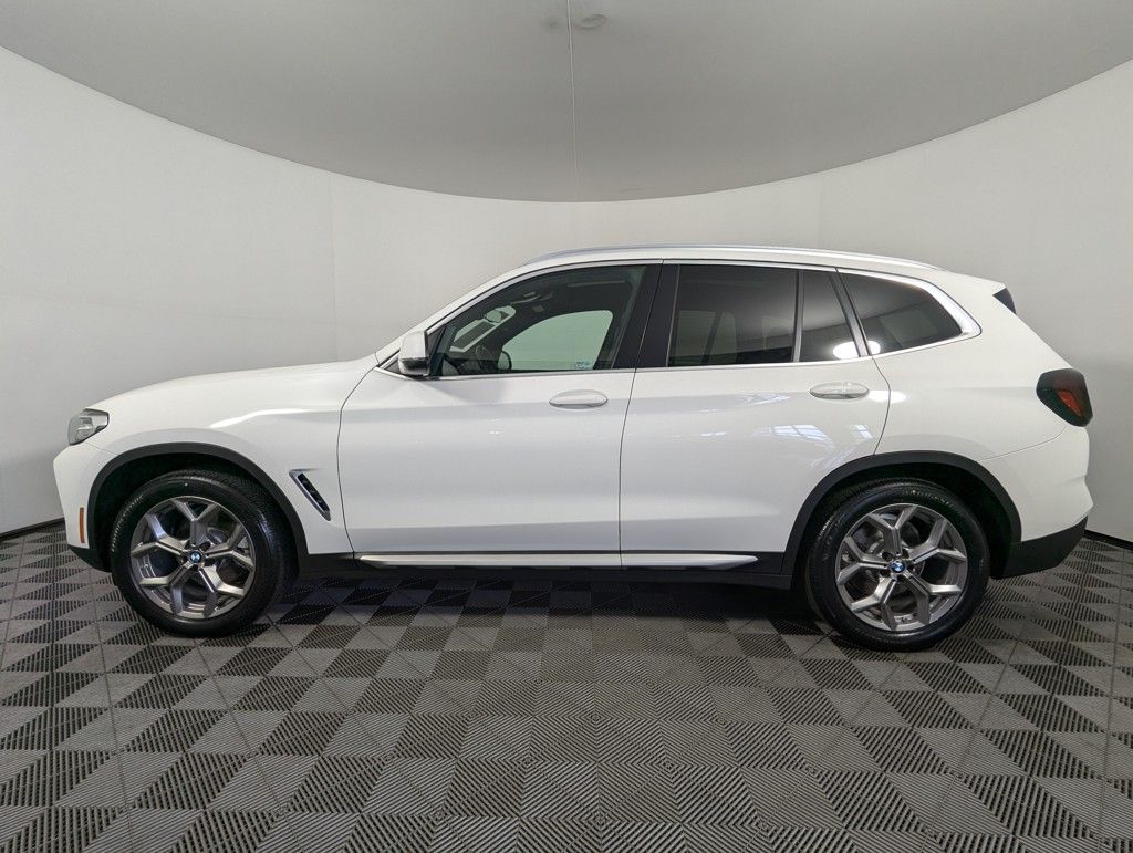 2022 BMW X3 xDrive30i photo