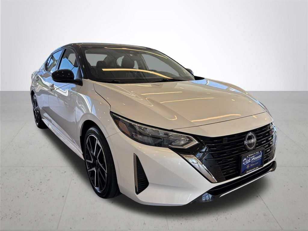 2025 Nissan Sentra SR