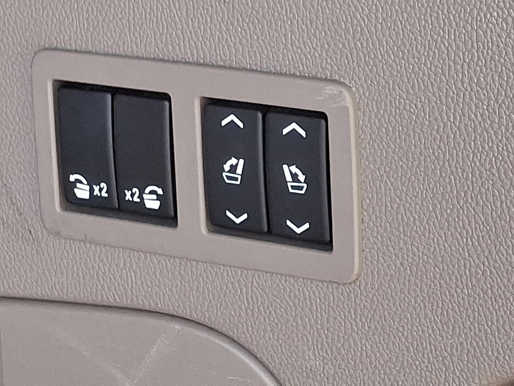 2015 GMC Yukon SLT 32