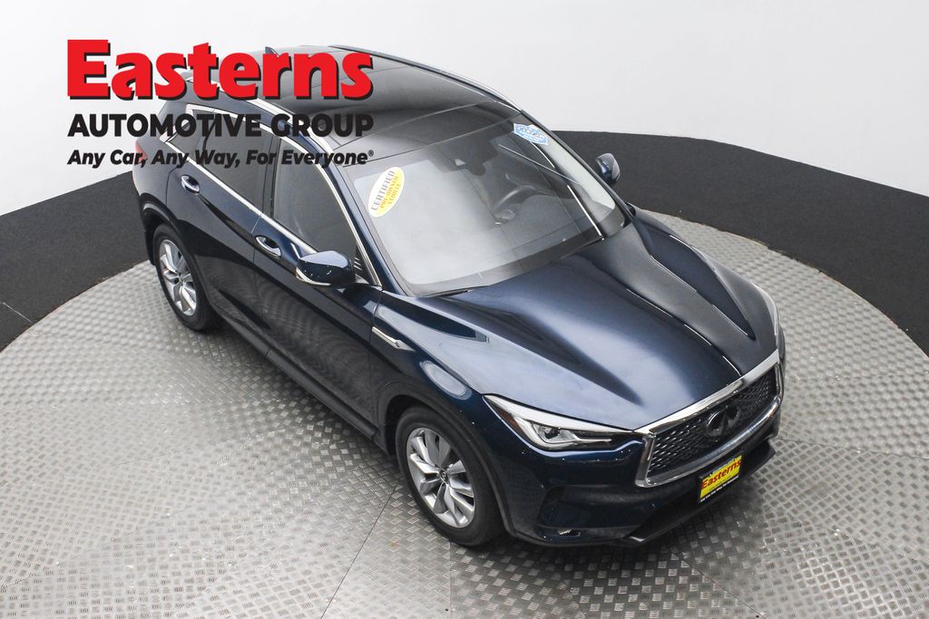 Used 2022 Blue INFINITI LUXE image 3