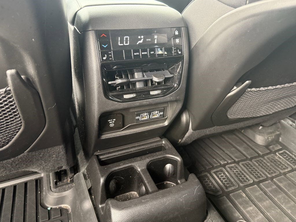 2022 Jeep Grand Cherokee L Limited Gray at Community Kia