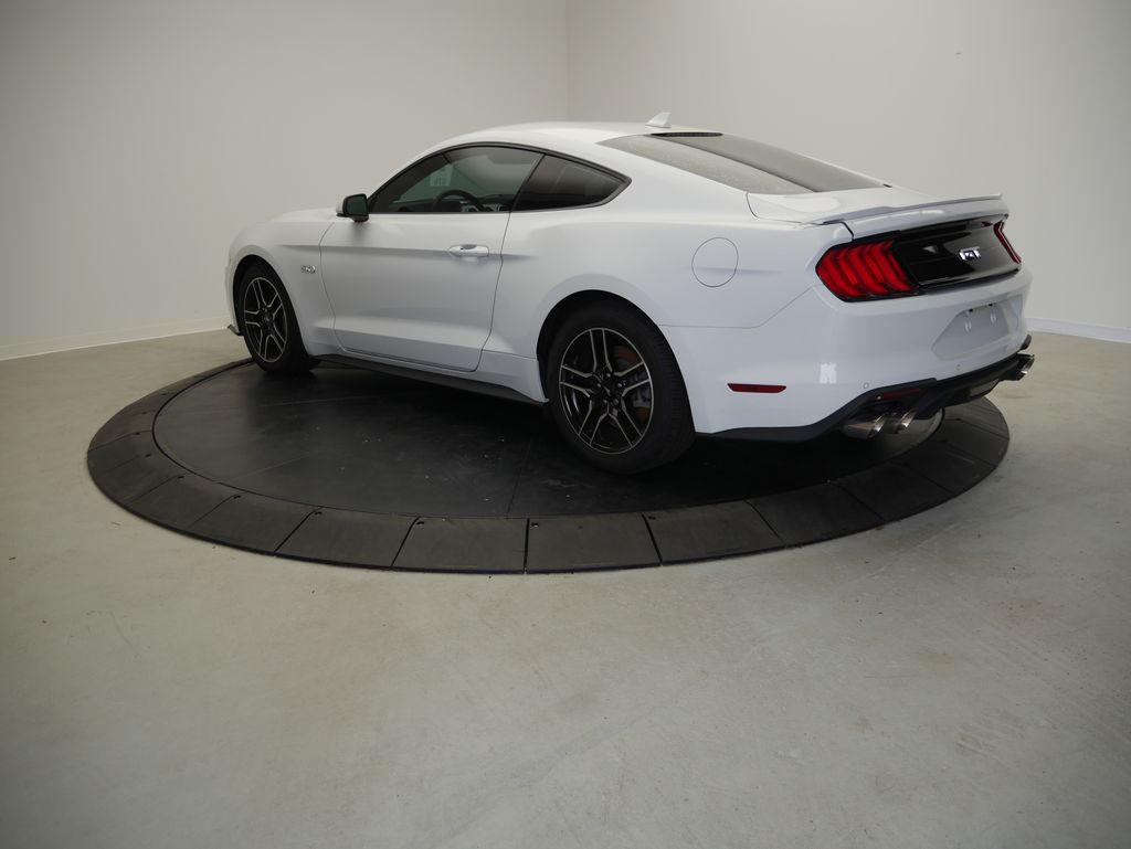 Thumbnail: 2022 Ford Mustang - 3