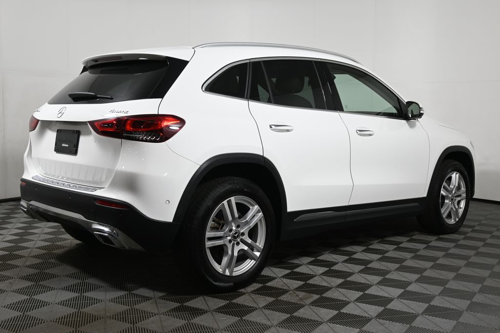 Thumbnail: 2023 Mercedes-Benz GLA - 7