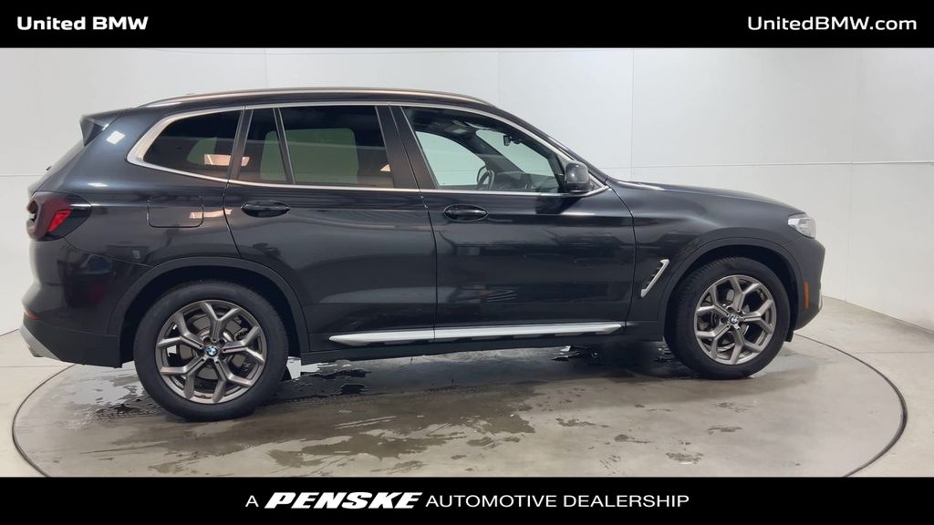 Thumbnail: 2024 BMW X3 - 9