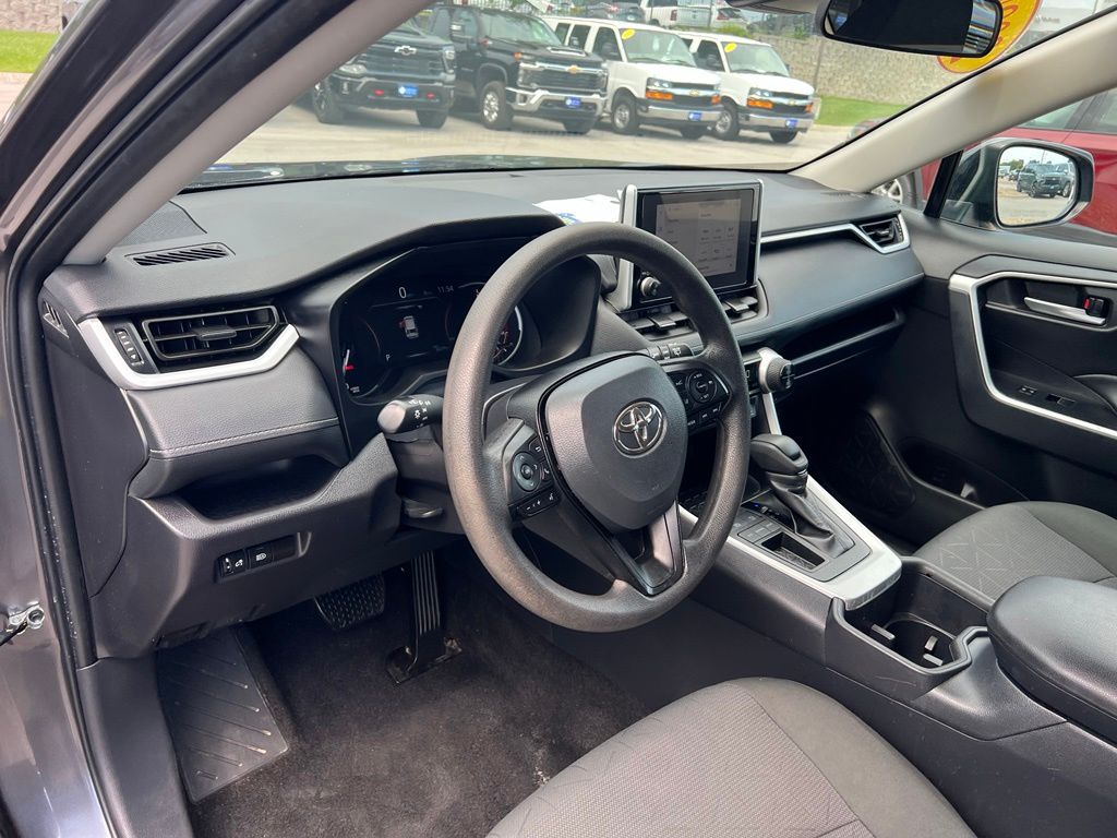Used 2025 Toyota RAV4 SUV