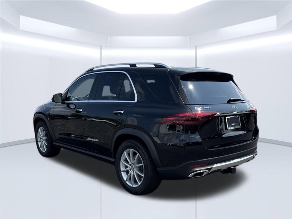 Thumbnail: 2026 Mercedes-Benz GLE - 3