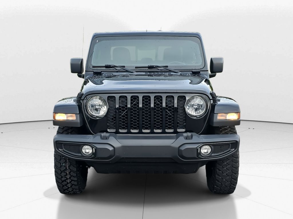 2022 Black Clearcoat Jeep Gladiator Willys 4X4 Truck