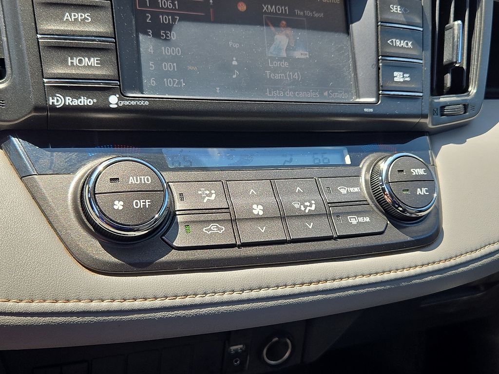 2015 Toyota RAV4