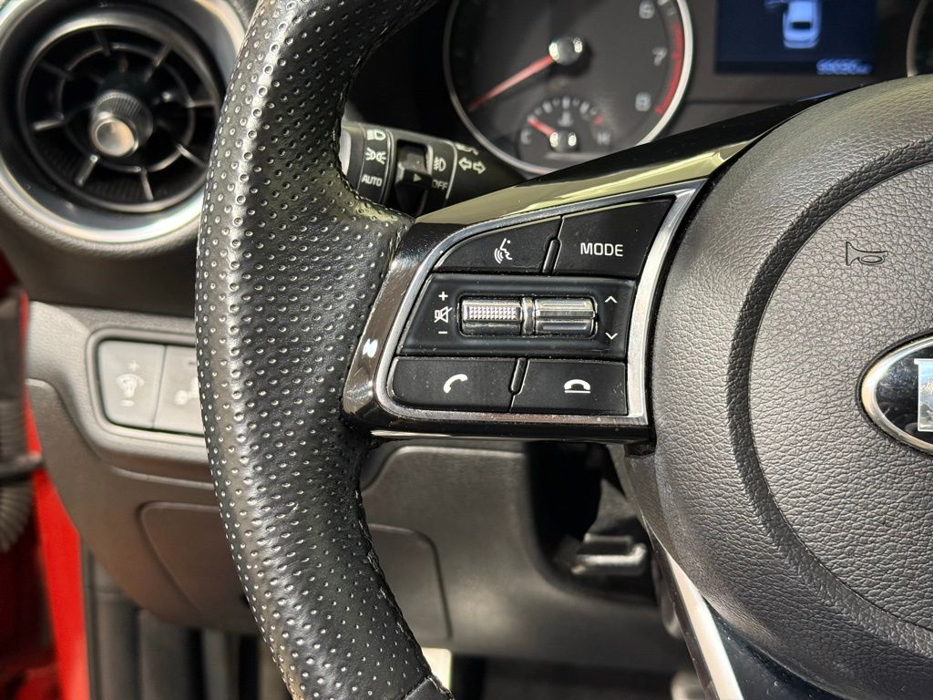 Thumbnail: 2021 Kia Forte - 21