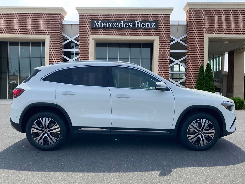 2025 Mercedes-Benz GLA 250 5