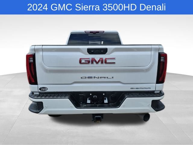 2024 GMC Sierra 3500HD Denali 8