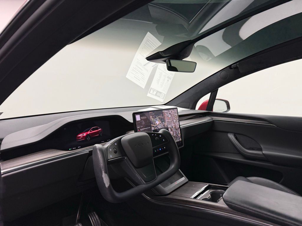 Thumbnail: 2022 Tesla Model X - 4