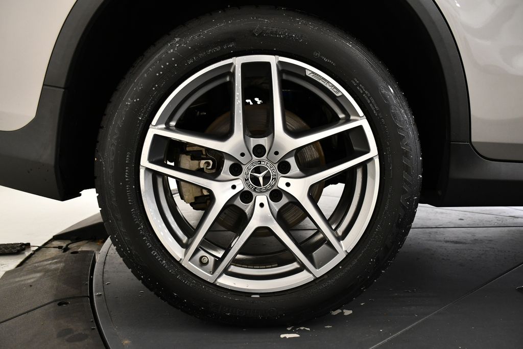 2019 Mercedes-Benz GLC 300 15