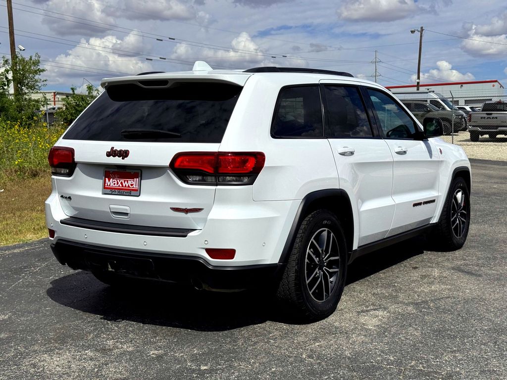 Used Car 2019 Jeep Grand Cherokee  Trailhawk For Sale Under $25,000 In Taylor, Texas