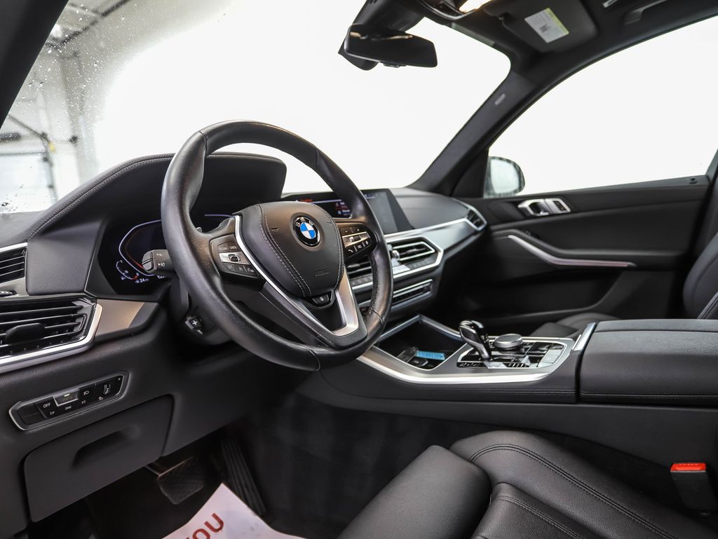 2022 BMW X5 xDrive40i 10
