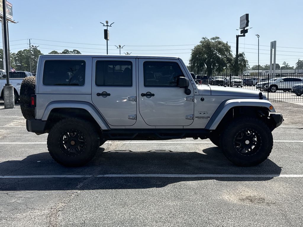 2017 Jeep Wrangler Unlimited Sahara Silver at Autostrade