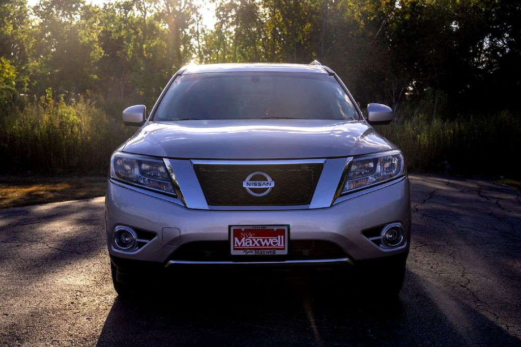 Used Car 2015 Nissan Pathfinder  Platinum For Sale Under $12,000 In Taylor, Texas