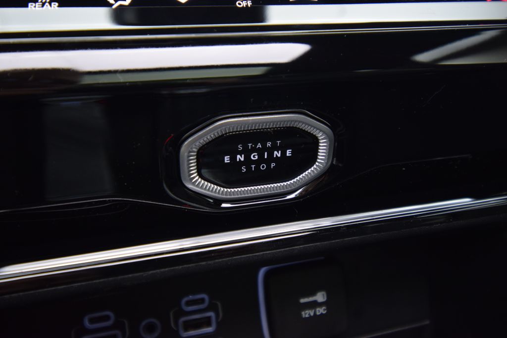 new 2026 Jeep Grand Cherokee car, priced at $44,486