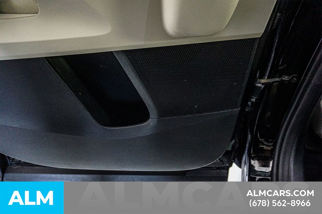 Used 2022 Black Kia SX image 58