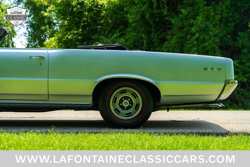 1964 Pontiac GTO 56