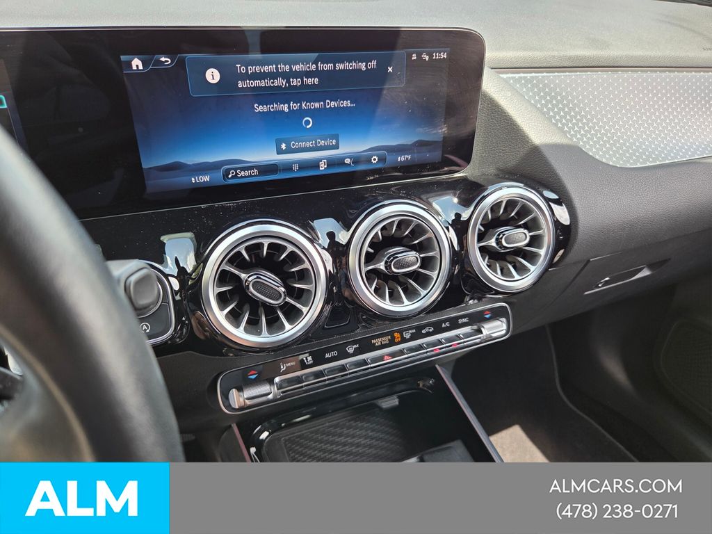 Used 2025 Black Mercedes-Benz GLA 250 image 23
