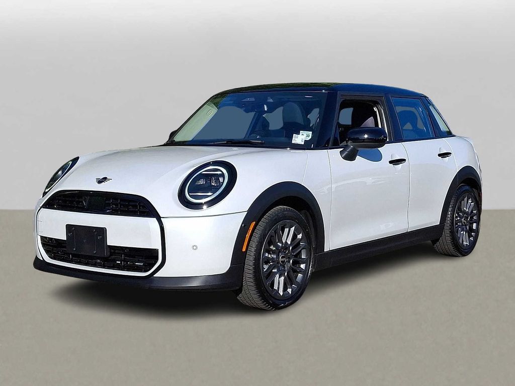 White Metallic 2025 MINI Cooper Signature Trim 4-Door Hatchback FWD Hatchback Front-Wheel Drive 7-Speed Automatic