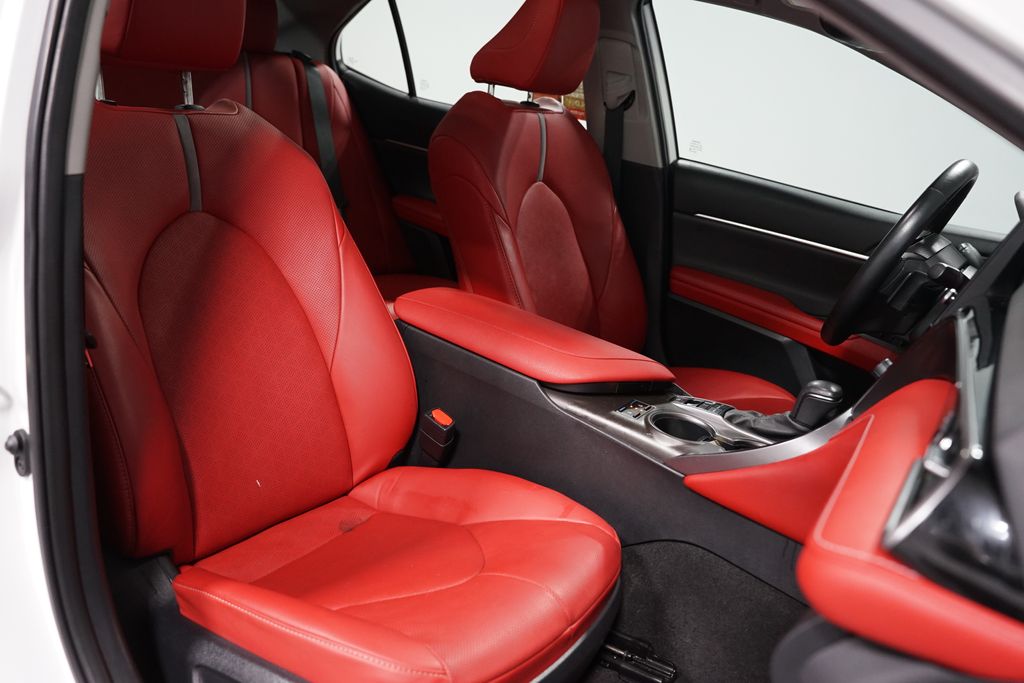 Thumbnail: 2023 Toyota Camry - 30