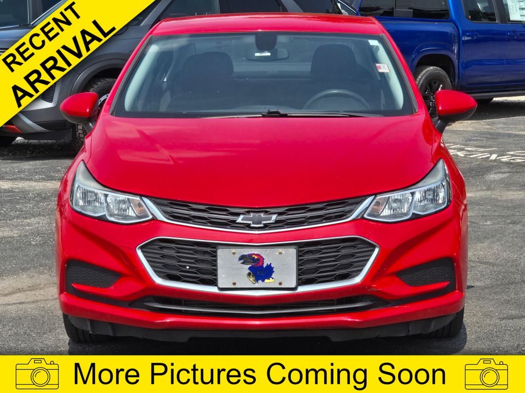 2018 Chevrolet Cruze LS Sedan FWD